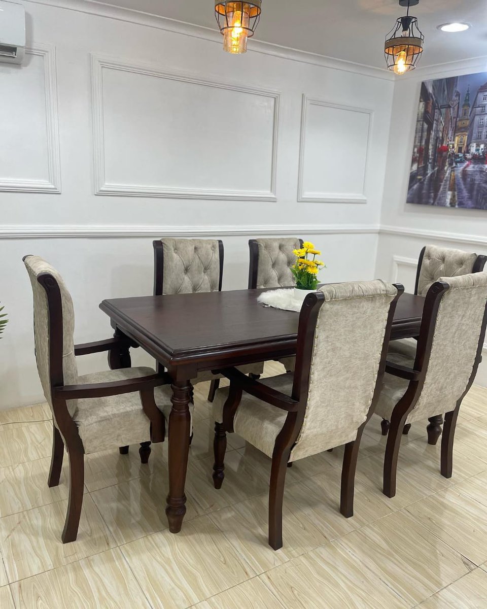 Cyancute's tweet image. Kindly Retweet 💥

▫️Dining table 6 chairs
▫️Tunatengeneza kwa order 
📍Located at keko near veta college 

☎️Tupigie 0656300532

✅WhatsApp  wa.me/message/BQNXYF…