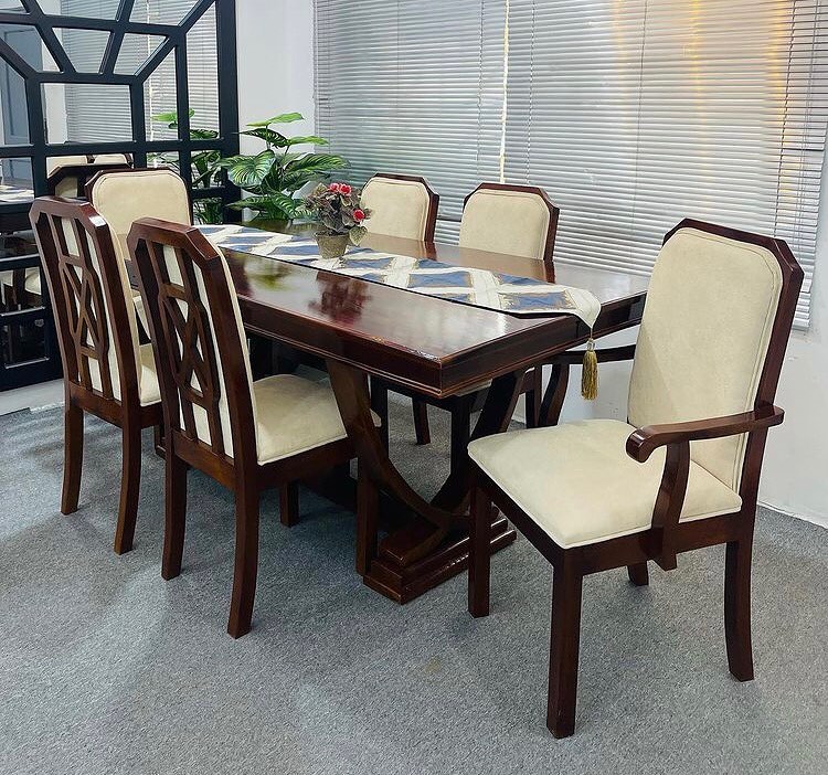 Cyancute's tweet image. Kindly Retweet 💥

▫️Dining table 6 chairs
▫️Tunatengeneza kwa order 
📍Located at keko near veta college 

☎️Tupigie 0656300532

✅WhatsApp  wa.me/message/BQNXYF…