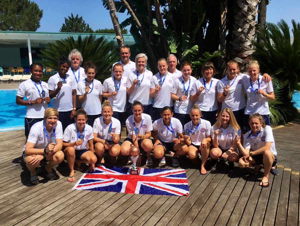 England Deaf Women’s Football squad must find £44k by the end of June or they can’t go to the World Cup 2023 in Malaysia. 

We are grateful for everyone who has donated with nearly £1k on the page and a £5k donation from Gary Neville <a href="/GNev2/">Gary Neville</a>🙌🏻 

peoplesfundraising.com/EDW

#SeeUsRoar