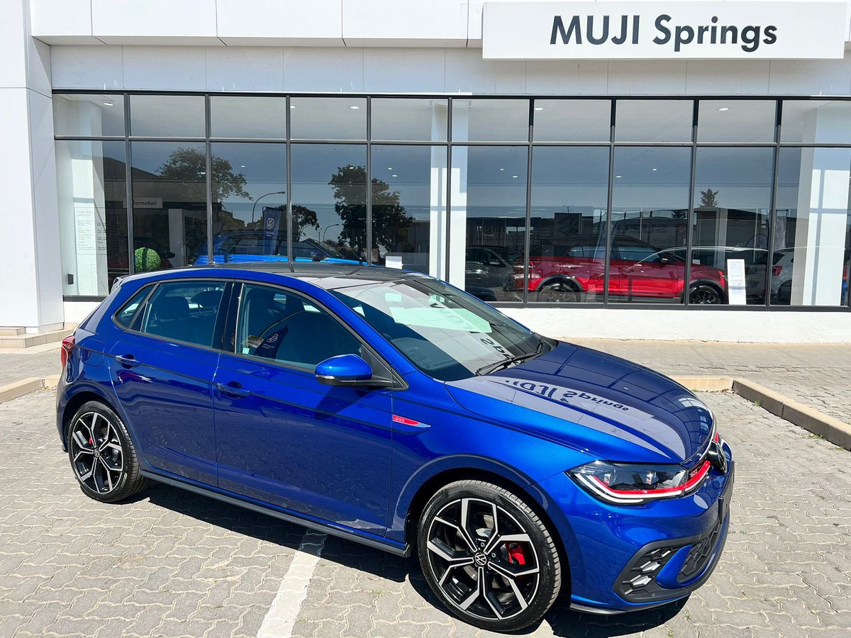 JonbGoon's tweet photo. Pick your take ladies and gentlemen 😜😜
Two Polo GTI’s in stock with features such as sunroof, IQ matrix LED’s, leather and many more 😃😃 

Ranging from R 549 999 to R 569 999, call us and don’t miss out on these awesome hot hatches. 💪🏻💪🏻

#MUJIVW
#mujivwsprings
#mujisprings https://t.co/yJcTLC5EqW