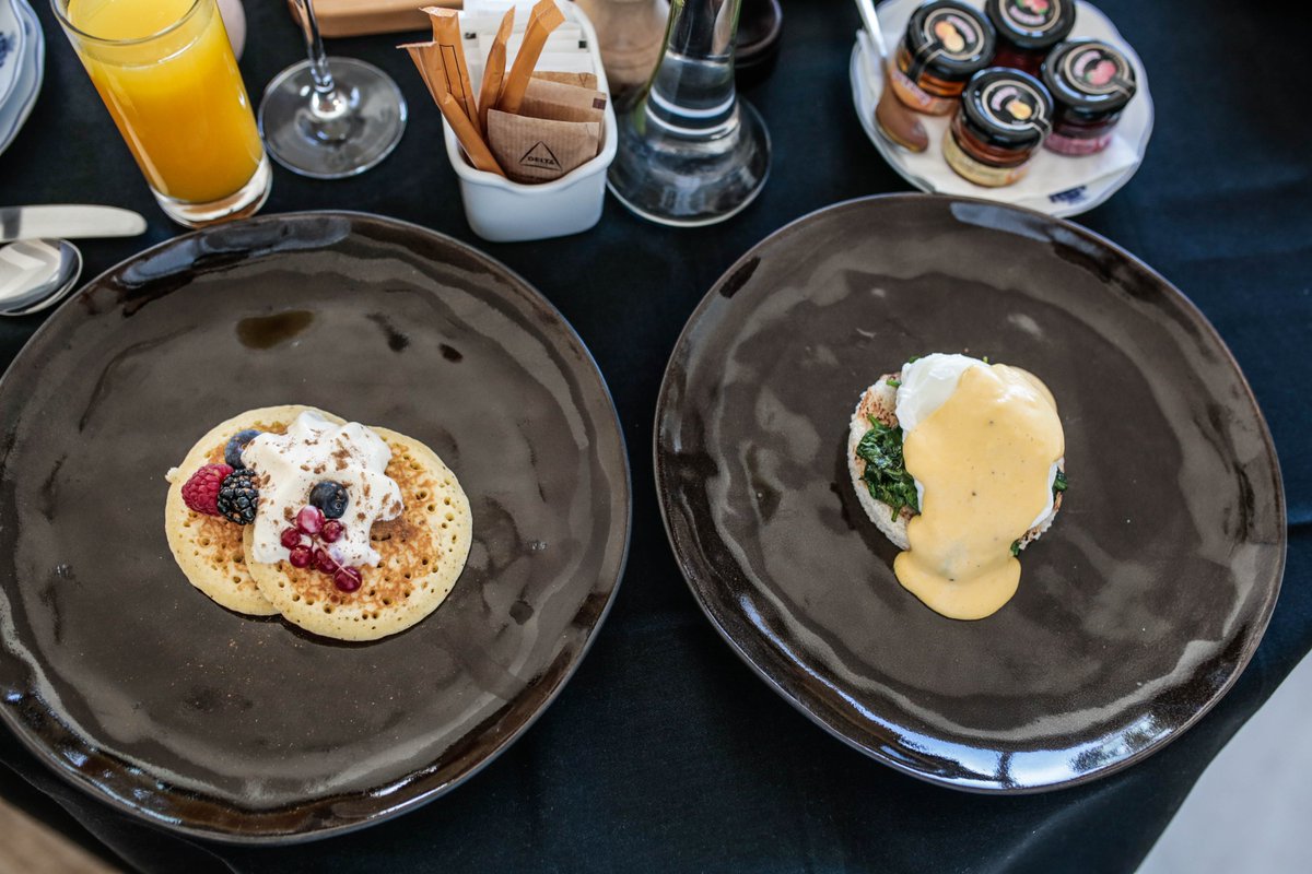Huddle up for breakfast in bed this morning.

#donafilipahotel #Algarve #jjwhotels #visitalgarve #Portugal #luxurytravel #foodie