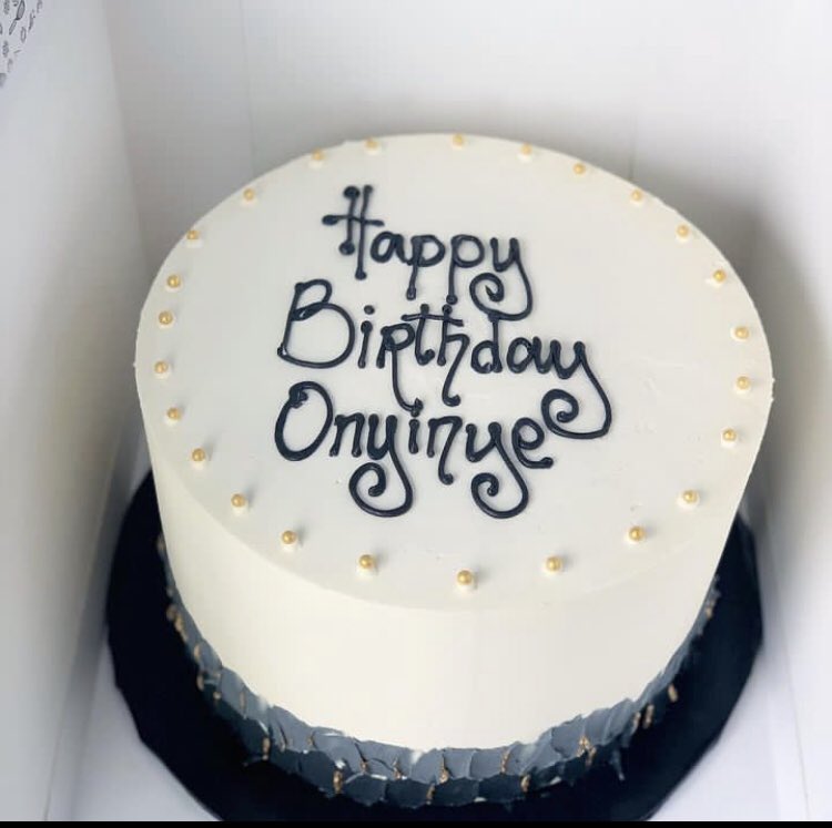 dupesbakery's tweet photo. Most times the simplest designs come out most beautiful.......

Order your buttercream cakes with us and get the best in taste and also designs, they can come in a flavor and size of your choice...... 

#cakesinlagos #buttercreamcakes #dupesbakery https://t.co/9N3j2PEzd3