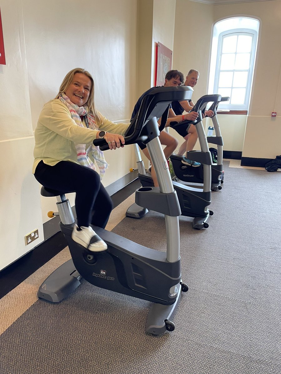Delighted to take part in <a href="/RHSSuffolk/">Royal Hospital School</a> first #givingday to #Launch100Lives - giving my 15 mins to the all day #bikeathon from Holbrook to Greenwich!! Find out more here: tinyurl.com/RHSLaunch100Li…
