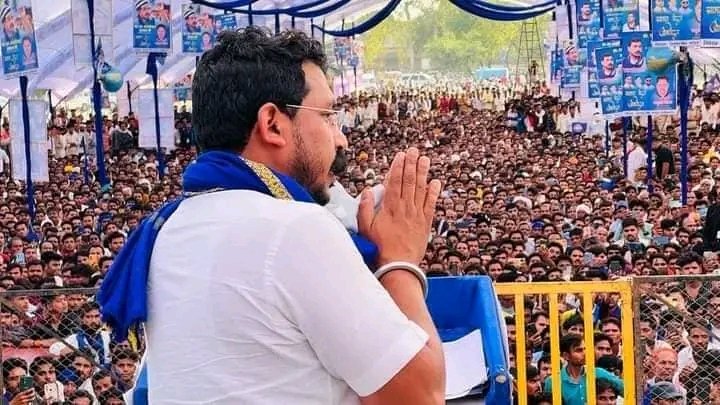 Hg73P6's tweet photo. #JaiBhim https://t.co/oGoKzKbOWy