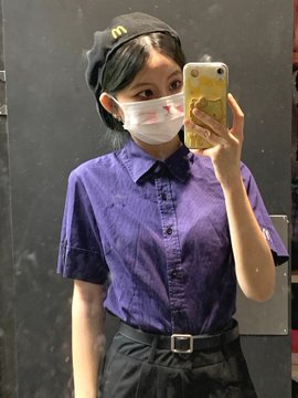 OmegaZicy's tweet photo. 有粉丝说我胸小，好气，这样子侧着看就没有那么小了吧😜感觉自己的乳头特别敏感，轻轻一碰就翘了 #文爱 #反差 #性 https://t.co/omDQJ583Ig
