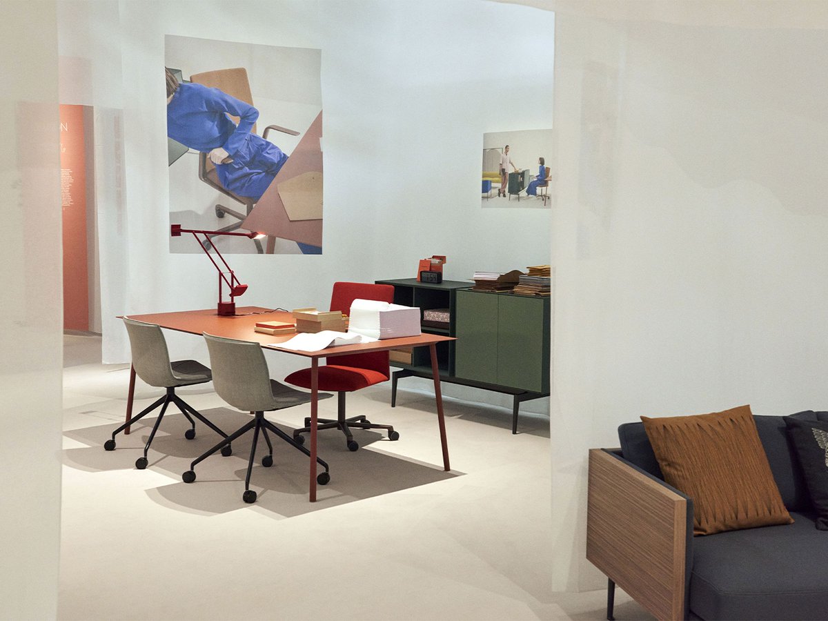 iSaloniofficial's tweet photo. #SalonedelMobile2023 showcases sustainability in various ways. The event focuses on the origin of materials, unique fittings that can be removed and reused, innovative production techniques and items developed with a circular approach.

More here: https://t.co/3uTytnuue2 https://t.co/Wqdi5fIeCs