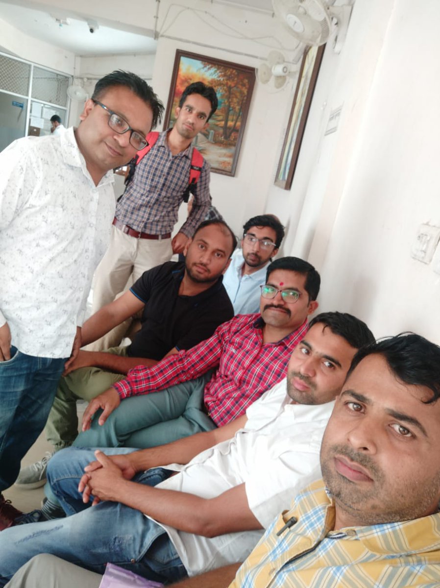 vivek_sharma97's tweet photo. बहुत बहुत धन्यवाद @TheUpenYadav @akrepaswal जी @gopal_dilsey जी @PIYOOSH_THORI जी एंड #बीकानेर_टीम आपके सहयोग से सभी 1378 ओनली काउंसलिंग वालो का लेटर जयपुर पहुंच गया है अब जयपुर टीम तैयार हो जाओ !
@TheSunilBci @sunilkumarsmu @swatiCh13197695 @drsrmenaria @KartikJSK @DRJ9714 https://t.co/4V009Eo1ZK