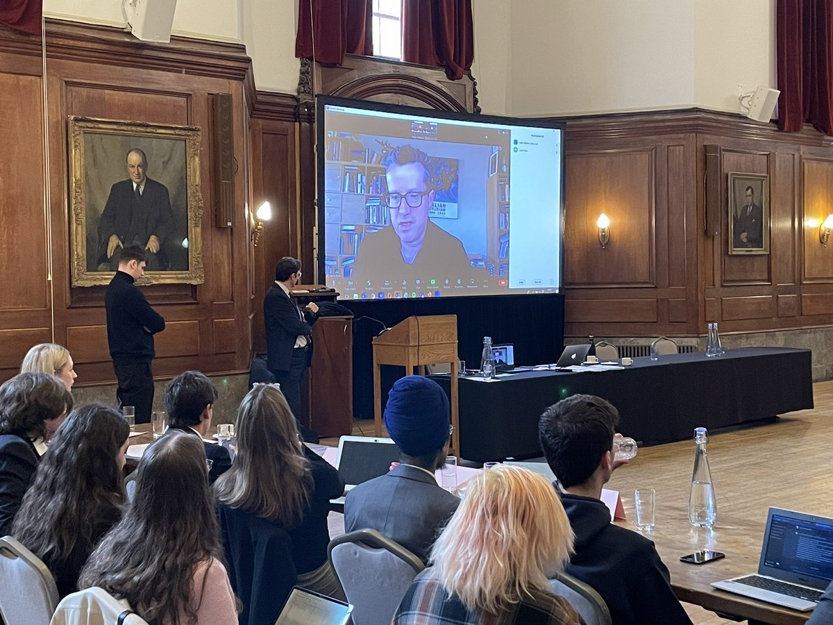MYBISA's tweet photo. We must demand more action on climate change says @carneross to conclude his keynote @goodenoughc. 
Now the students will have a chance for Q&amp;A #climatesim
@BhamPolsis @UofGSPS @POLISatLeeds @UniWestminster @Cityintpolitics @InterpolAber @ManMet_PhilPol @LJMUIR5 @politicsatBU https://t.co/ny54WoD1ZL