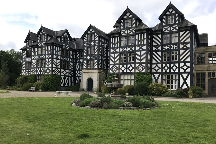 WelshCountry's tweet photo. Mid Wales Opera - Fabulous Friends Concert
https://t.co/P2JoYOlcao
#midwalesopera #gregynog #gregynoghall #gregynoggardens #smallstages #opera #operalover #operalovers #musicevent https://t.co/wDXI6bj1Ht