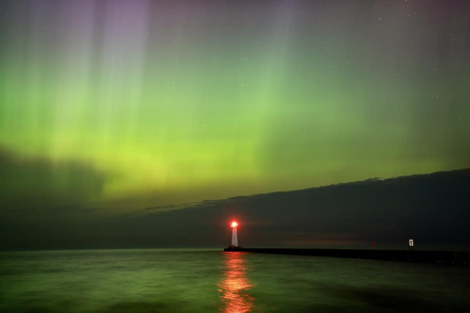 The beauty of the aurora borealis at Sodus Point (📸: Marianne Ridley). Keep the photos coming! Share your photos with us here: CNYCentral.com/ChimeIn
#CaptureCNY #soduspoint #auroraborealis #northernlights #cny #centralny #centralnewyork #upstateny #upstatenewyork #iloveny