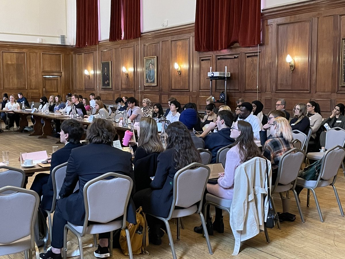 MYBISA's tweet photo. Good negotiation requires a lot of listening advises @carneross before our students start the #climatesim
@BhamPolsis @UofGSPS @POLISatLeeds @UniWestminster @Cityintpolitics @InterpolAber @ManMet_PhilPol @UniofGreenwich @LJMUIR5 @politicsatBU @UCLan https://t.co/SSr5TawbtF