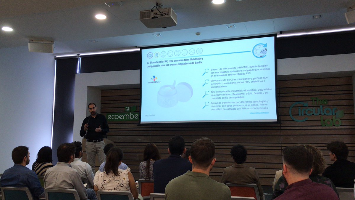 AnaRivas tweet media