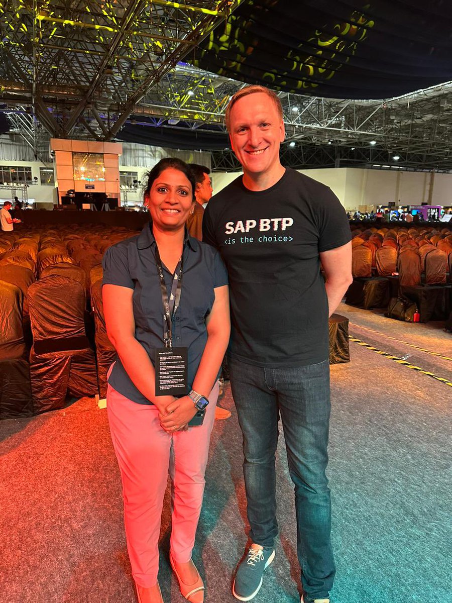 Amazing key note from SVP, MD #saplabsindia @gangadharansind and @sap Executive Board Members @JuerMueller @thsaueressig @saplabsindia #dcom #Bangalore. This is the largest technology festival with product deep dives,master classes & networking sessions @anzieee #SAPLabsIndia25