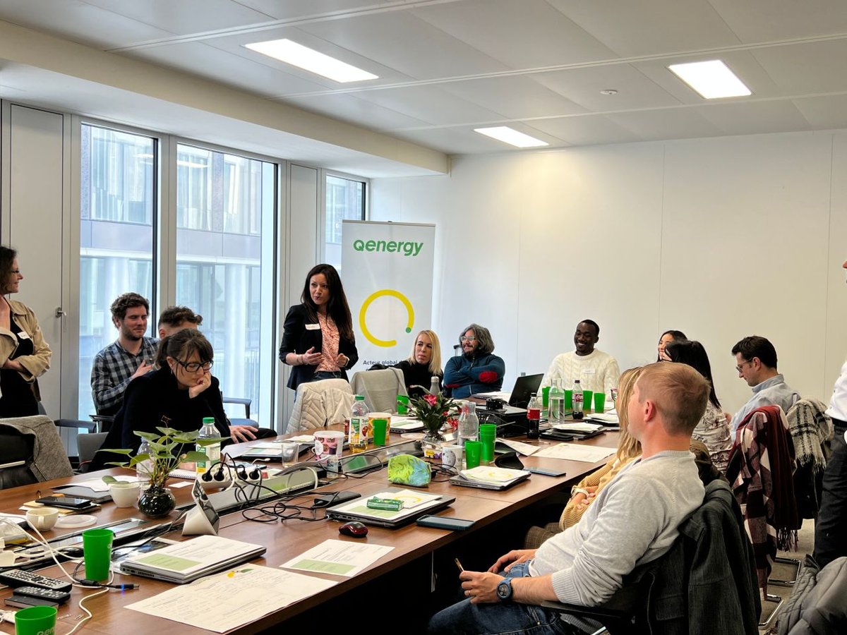 👉 Le deuxième atelier consacré à la définition de nos valeurs d'entreprise a eu lieu la semaine dernière dans notre agence parisienne, avec des collaborateurs de toute l’Europe.

Merci à eux pour leur implication !

#EnR #valeurs #workshop