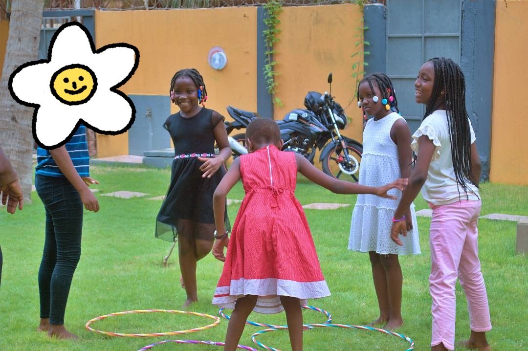 KamaHidi's tweet photo. Ce fut une séance enrichissante pour moi et pour les enfants🥰.
Envie de connaître nos activités à #hidiculture ou de nous rejoindre lors d'une prochaine séance😊👇
https://t.co/3lRZ3cVYAP
Ou https://t.co/wA9Hl6WePz
#TgTwittos
#litteraturejeunesse #litteratureafricaine https://t.co/VKgB8tAgea