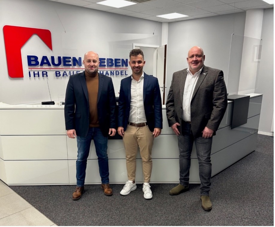 Grad1200's tweet photo. Kevin Breuer rückt in bauen+leben Geschäftsleitung auf - https://t.co/gosetb9Noc https://t.co/geUFwLGCN9