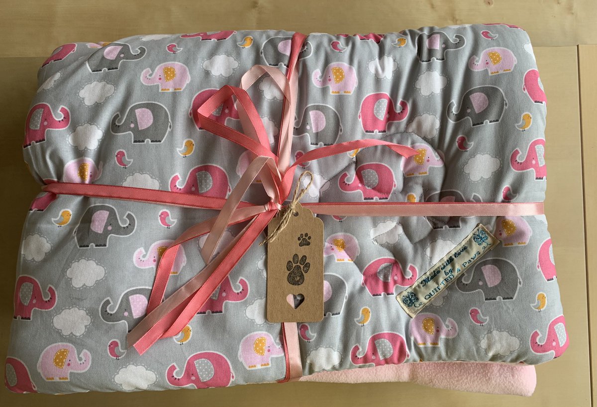 quilted4paws1's tweet photo. Quilts ready to go

Quilt size 90cm x 65cm (approx) Fleeced backed

 £40 plus postage - £10 goes to an animal charity of your choice https://t.co/Ay43SOLdLF