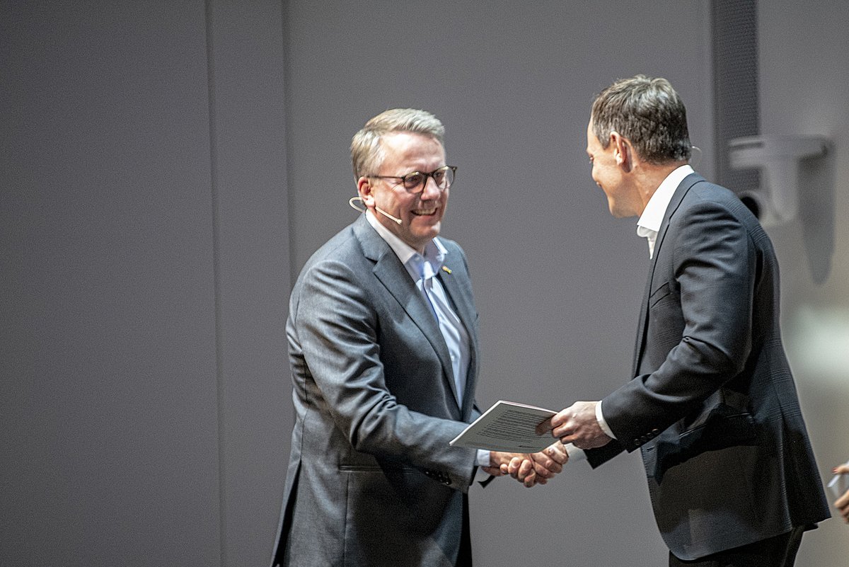 Chr Vintergaard tweet media