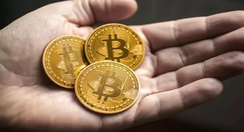 CryptoZeybek's tweet photo. #Bitcoin'de son bir haftadır süren düşüşe rağmen orta ve uzun vadede iyimserlik hakim.

Korku ve Açgözlülük Endeksi açgözlülük bölgesinden 52 puanla nötr bölgeye geldi. Yatırımcılarda panik havası yok.

#BTC #ETH #sol #AVAX #Arbitrum https://t.co/843dI9Z3aV