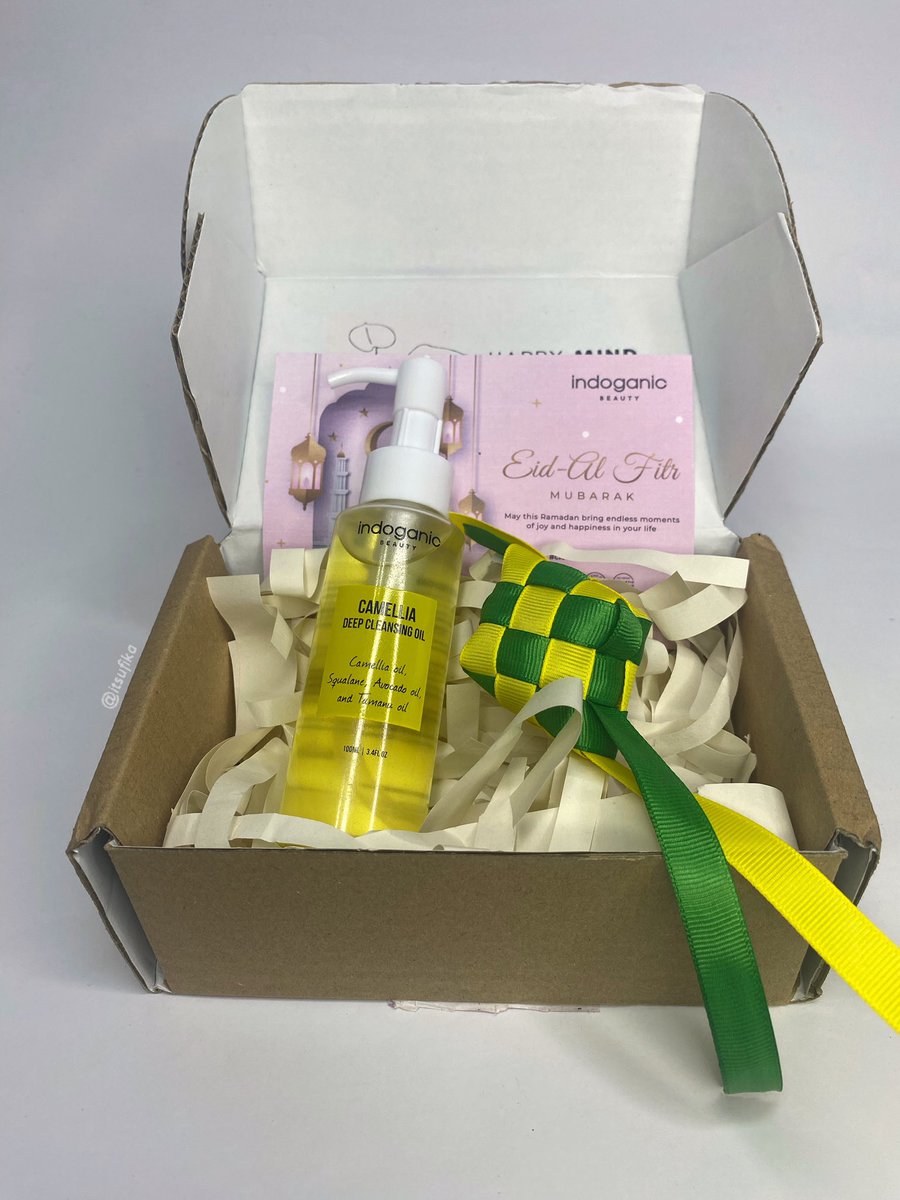 itsufika's tweet photo. ✨ GIVEAWAY SPECIAL LEBARAN ✨

Produk new, bebas ongkir

Rules:
1. Follow @itsufika dan @indoganic 
2. RT &amp; like tweet ini
3. Reply sebanyak-banyaknya

End tgl 03 Mei 2023
Good luck ❤️

#Giveaway #GiveawayAlert #giveawayindo #giveawayskincare #zonabaᅠᅠᅠ #zonauang #zonajajan https://t.co/ToNF2sxnzZ