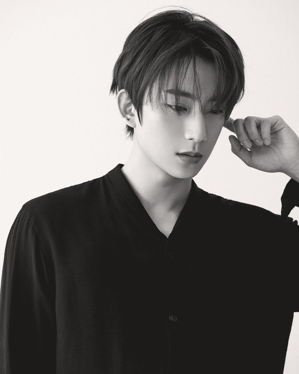 zssilence97's tweet photo. @THEK___KING 멋지다🐶💚 https://t.co/eb5jXCvcqn