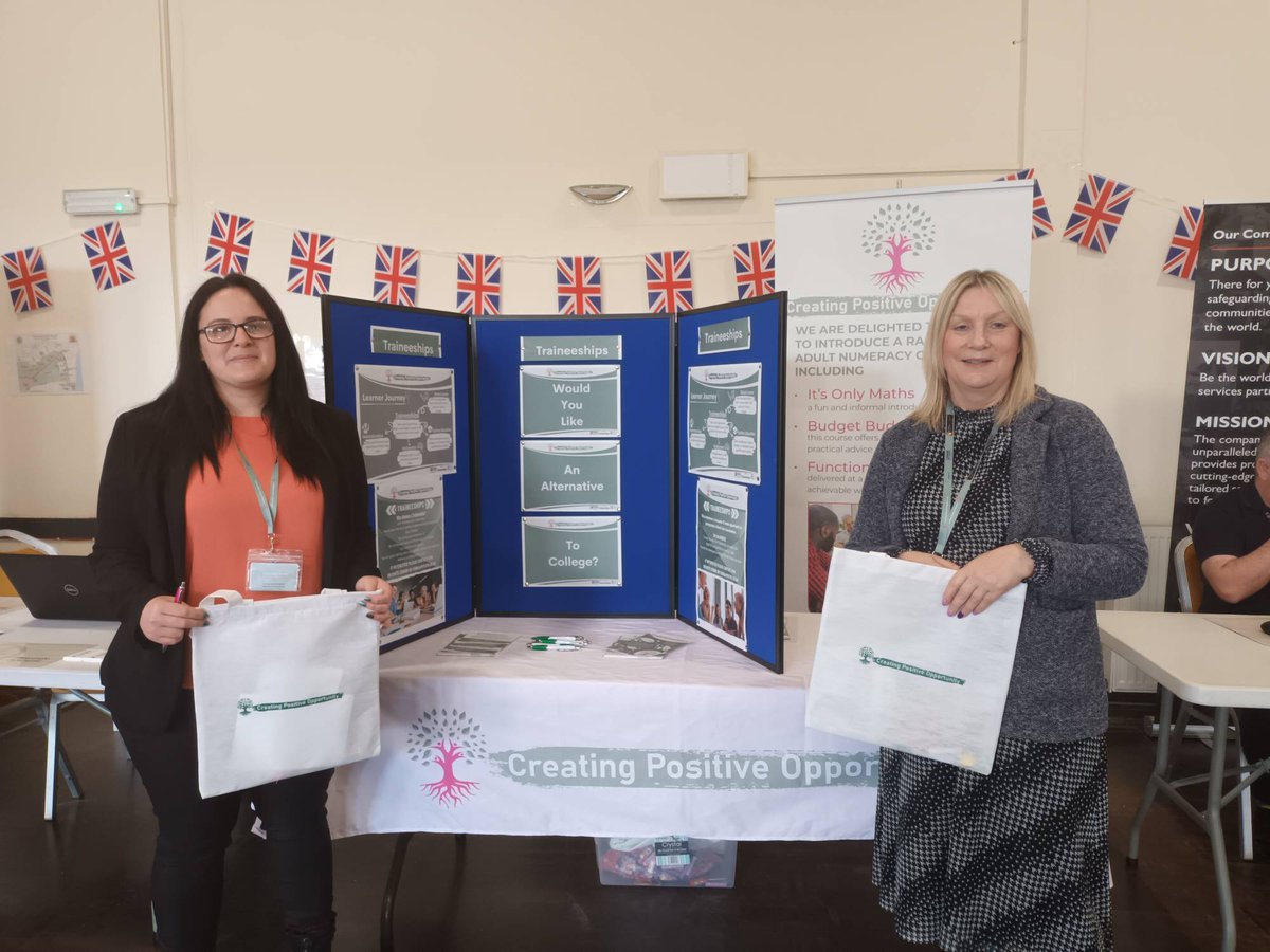 CPOGrimsby's tweet image. Creating Positive Opportunity at the Recruitment Event at The Civic Centre, Immingham. Come along and see us! #NEYHjobfair #DWProud #TrainingOpportunities #Multiply #Employment