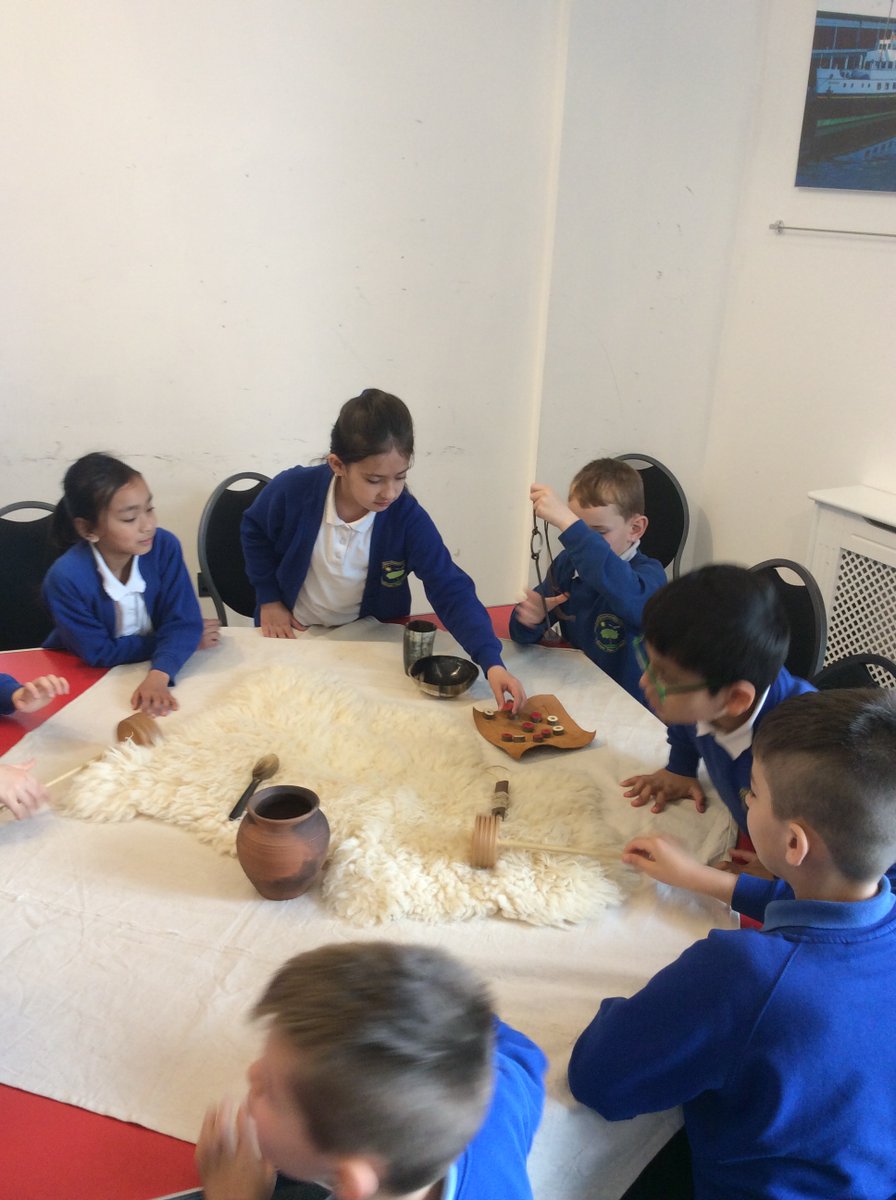 LittleStokePS's tweet photo. Amazing trip for Year 4 to @mshedbristol for a brilliant Saxons workshop where they were able to elaborate on their current theme topic knowledge, exploring how Saxons would have dressed, traded and lived during their era! #LSPSlearning #DreamPlanAchieve #Primarycurriculum https://t.co/fRifnghlWO