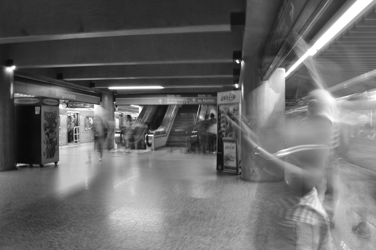 $ok_display tweet media