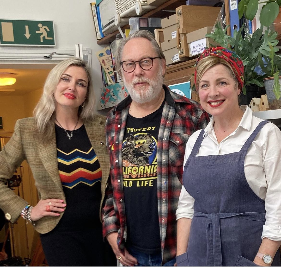 On this weeks Painting Birds, we’re in Cornwall with Choughs meeting lovely people along the way. 
<a href="/skytv/">Sky TV</a> #skyarts 9pm. Freeview channel 11. <a href="/sarah_cornwall/">CornwallContemporary</a> 
#PaintingWithJimAndNancy