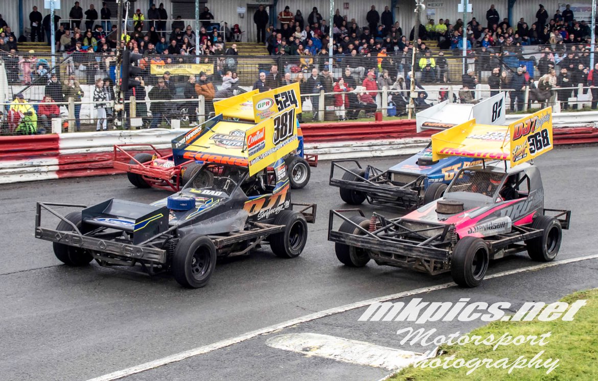Incarace's tweet photo. THUNDER IN THE HILLS!

Feel the ground shake and hear the roar of the mighty BriSCA F1 Stock Cars on 1st May as KIDS GO FREE* as we celebrate 60 years of the Hednesford. 

🎟️ https://t.co/K0AlMTasXZ

ℹ️ https://t.co/xBzzT4dqHO https://t.co/WZLClsc8jG