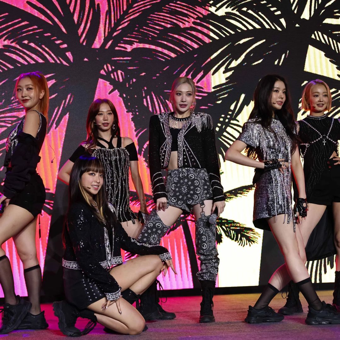 JUSTshortsNOW's tweet image. kata apa Yg pertama muncul ketika melihat photo ini hayo.. 

#시크릿넘버 
#SECRET_NUMBER