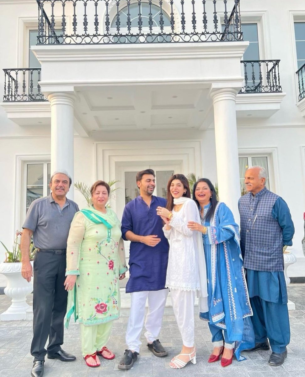 farhanfanpage's tweet photo. MashaAllah ❤️🧿
May Allah Almighty shower His countless blessings upon this family (Ameen sumameen)

#Urwahocane #FarhanSaeed #Urhan #Urwa https://t.co/NGexKh6ZW3