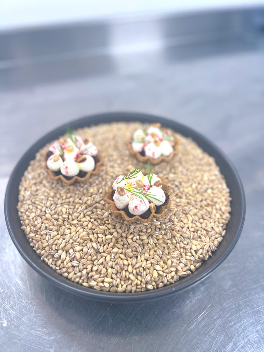 Salt baked beets dressed in Honey vinegar & Dill @StTolaCheese curd tartlets made using @BiaSolFoods light malt milled grains. Part of our Canapés @GatheredIreland @marky01 #Sustainability #irishproduce #workplacecatering