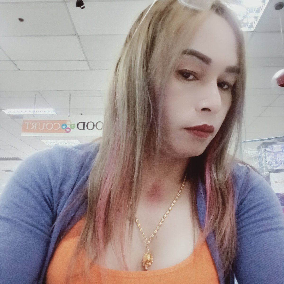 KKamphucha's tweet photo. #NewProfilePic https://t.co/E1d1YKyQ74