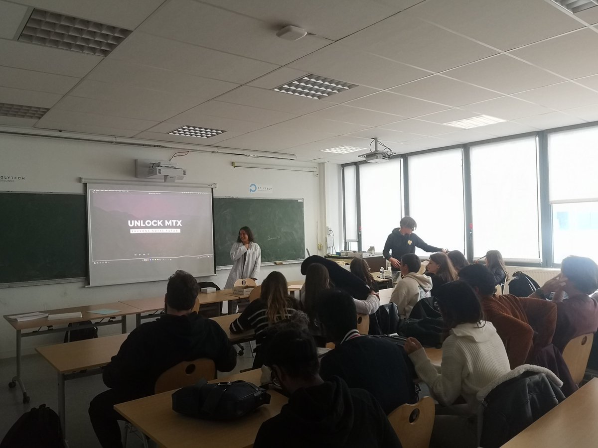 PolytechSorbonn's tweet photo. Le 11 avril, les MTX 4 ont organisé un #jeu type UNLOCK NANO à destination des MTX3, sur le thème des #nanomatériaux.   
🎯 Objectifs ?  Apprendre tout en s'amusant et favoriser une rencontre conviviale des promotions autour d’une activité commune.  https://t.co/4RxfMSjx4i https://t.co/ZxwrPcwW9T