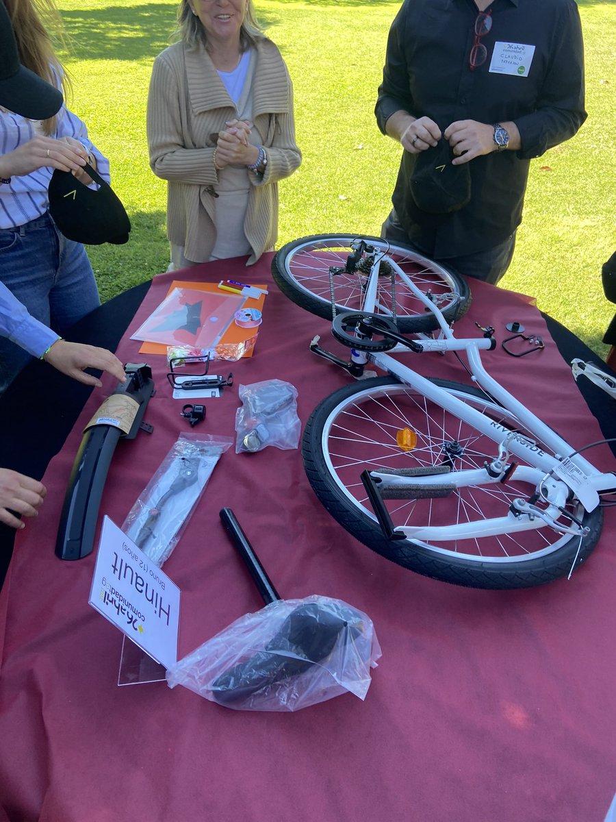 tadvisorsguild's tweet photo. Estamos a tope en nuestro #Diadelacomunidad23 , ¿sabéis que pueden estar preparando nuestros equipos? 😜 https://t.co/o0A4Sif6lI