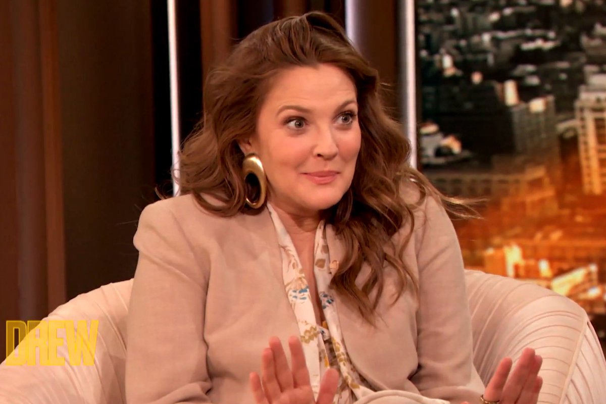 mintygreenreads's tweet photo. soo i did this wrong and thought both sun AND moon had to match mine . . . and even though it works out anyway lol just want to shout out loml ms drew barrymore who was the first famous pisces i thought of ☀️ https://t.co/7m4bRUQQiu