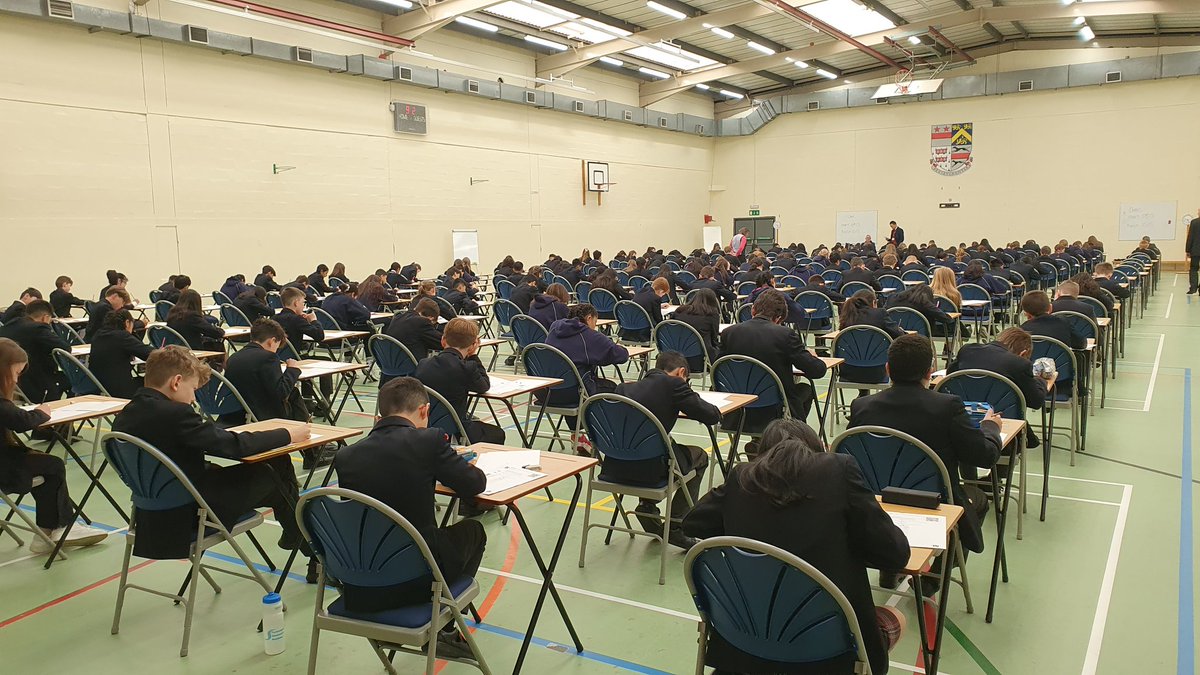 Good luck to all @solsch1560 pupils sitting the @UKMathsTrust Junior Maths Challenge today! #SolSchMaths
