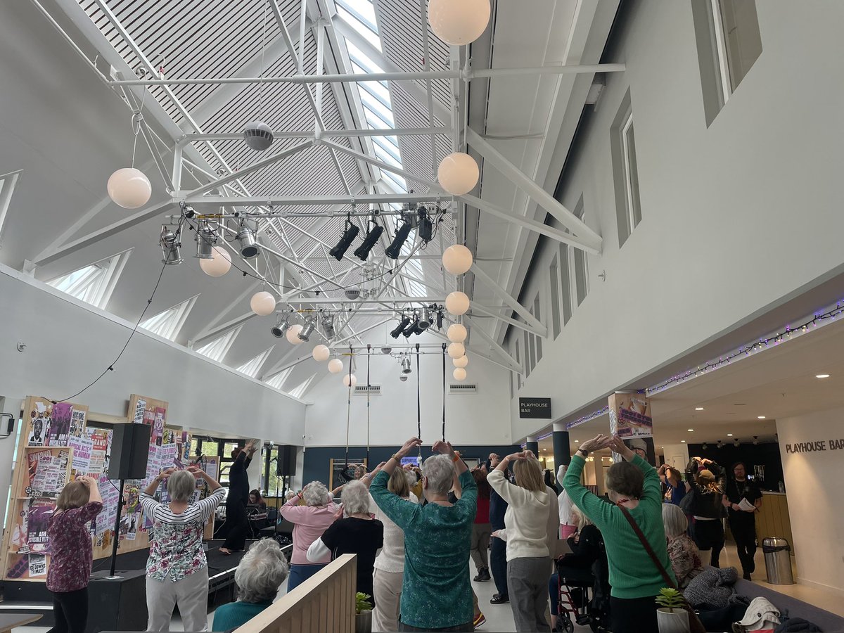 Great to be at the 1001 stories takeover today at @LeedsPlayhouse with the Older Peoples Digital Inclusion Network 🫶@OlderEnsemble @100DigitalLeeds