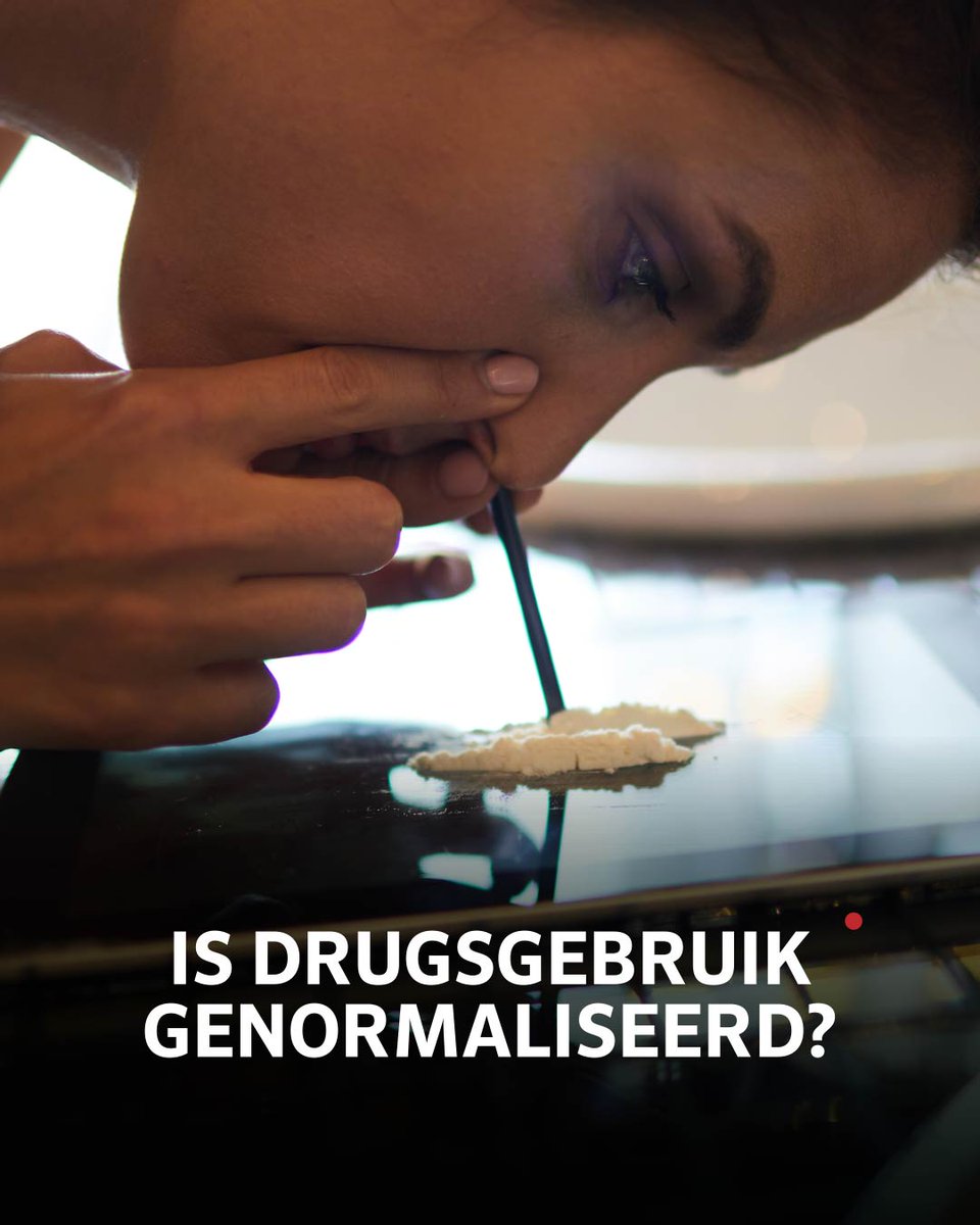 mediatuin's tweet photo. Drugs: de normaalste zaak?🍬

In het kader van haar afstudeeronderzoek maakt Kim een docu over normalisering van recreatief drugsgebruik. Hiervoor spraken we hoogleraar jeugdcultuur Tom ter Bogt en Martha de Jonge van @Trimbos.

Vind jij dat recreatief drugsgebruik moet kunnen? https://t.co/G8WCZPBmWK