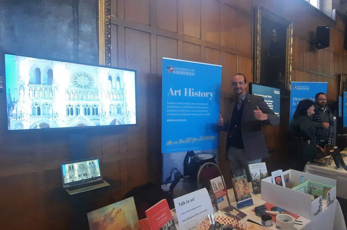 Our #ArtHistory stand is looking magnificent in Elphinstone Hall! #OfferHolderDay #MakeItABDN #ABDNFamily