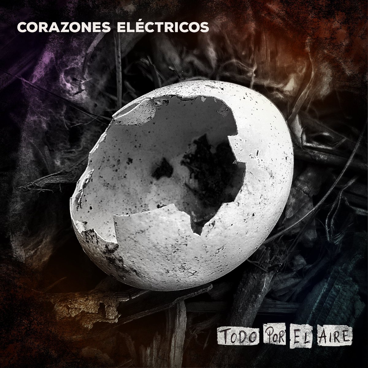 _CorazonesE's tweet photo. 💣🧨💥 Ya tenéis "Todo por el aire" en todas las plataformas!!! 
Es el primer adelanto del nuevo disco que saldrá después del verano! 
Tenemos mucha curiosidad por saber qué os parece 😬

https://t.co/sMddHWCq3F https://t.co/FEkdD2b6Wk