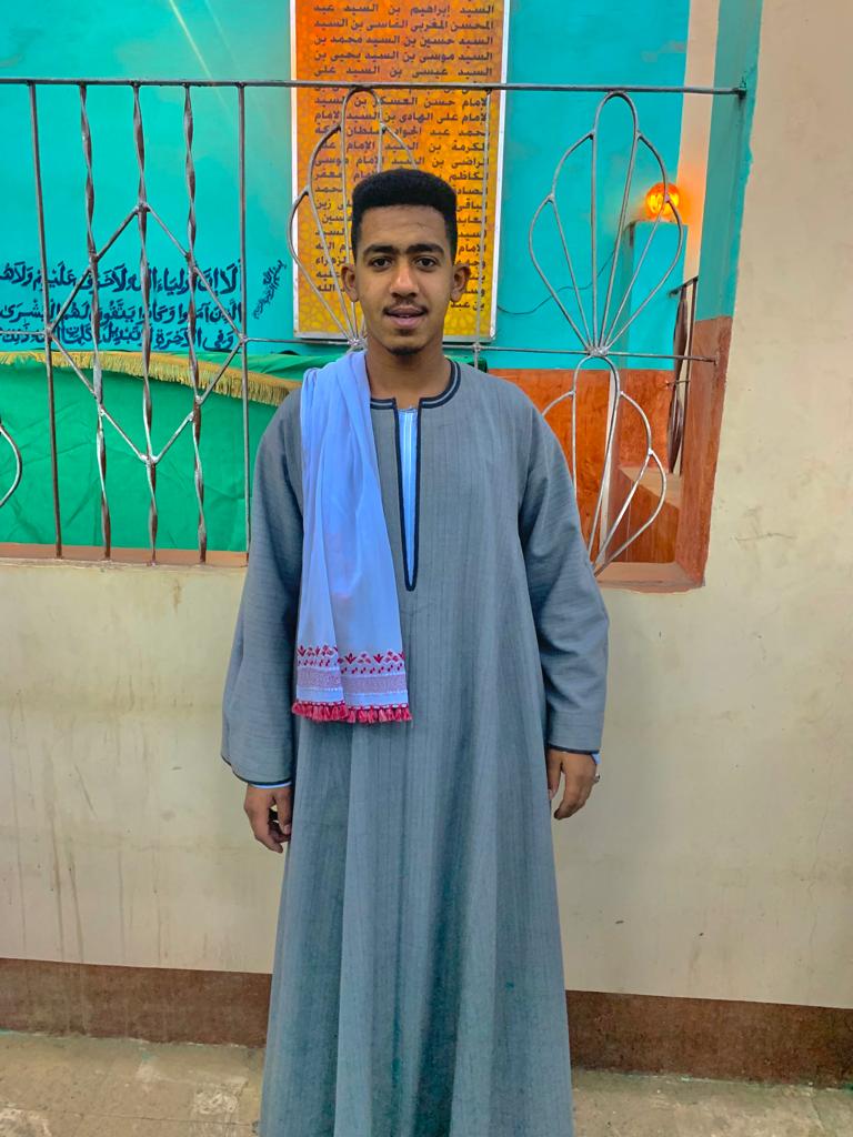 AminFatahalla's tweet photo. وَأَرضُ اللَهِ واسِعَةٌ وَلَكِن

إِذا نَزَلَ القَضا ضاقَ الفَضاءُ

دَعِ الأَيّامَ تَغدِرُ كُلَّ حِينٍ

فَما يُغني عَنِ المَوتِ الدَواءُ https://t.co/XTnx2SuQsI