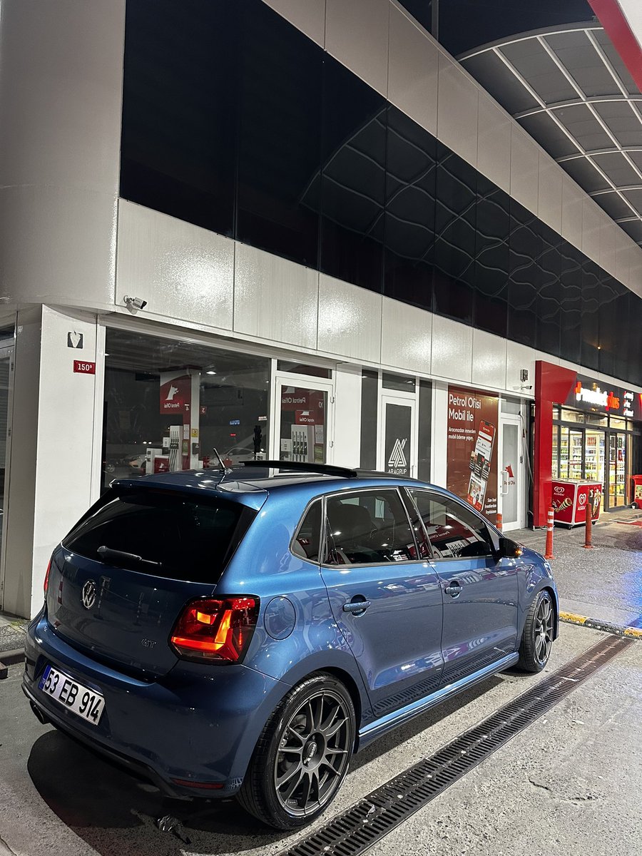 Mavinin hangi tonusun anlatırmısınss