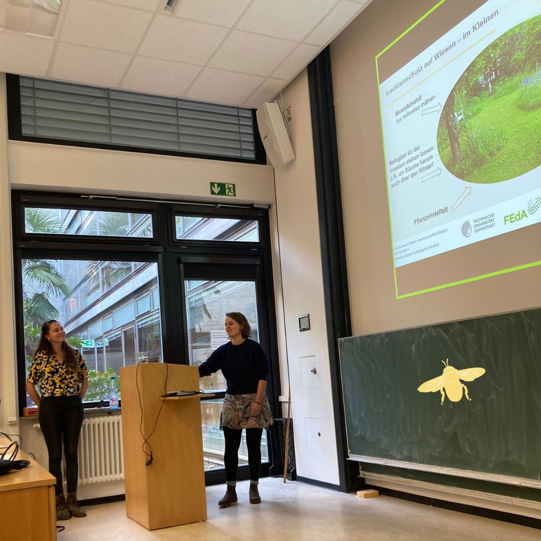 biodivkultur's tweet photo. Danke an alle, die dabei waren und an @Johanna_L_Be u. @hartlieb_m für die Reise in den Lebensraum Wiese. Der Impuls hat gezeigt, wer dort lebt, was im Großen getan werden kann, sowie was jede:r selbst bei der Gestaltung von #Wiesen tun kann. #Refugien https://t.co/2IZFagD23h https://t.co/FC3ebMgh7i