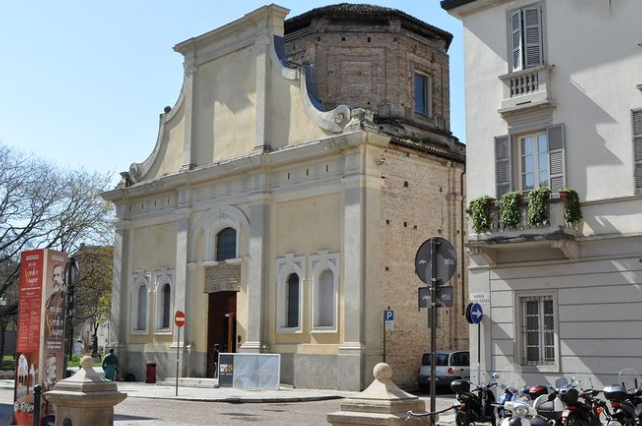 Un luogo insolito a #Parma? La Casa del Suono fa al caso vostro.🤩
Il museo propone un coinvolgente percorso visivo e acustico sulla storia della riproduzione del suono, dal fonografo a cilindri alle più avanzate tecnologie.
📌Da mer a dom dalle 10 alle 18. Ingresso gratuito.