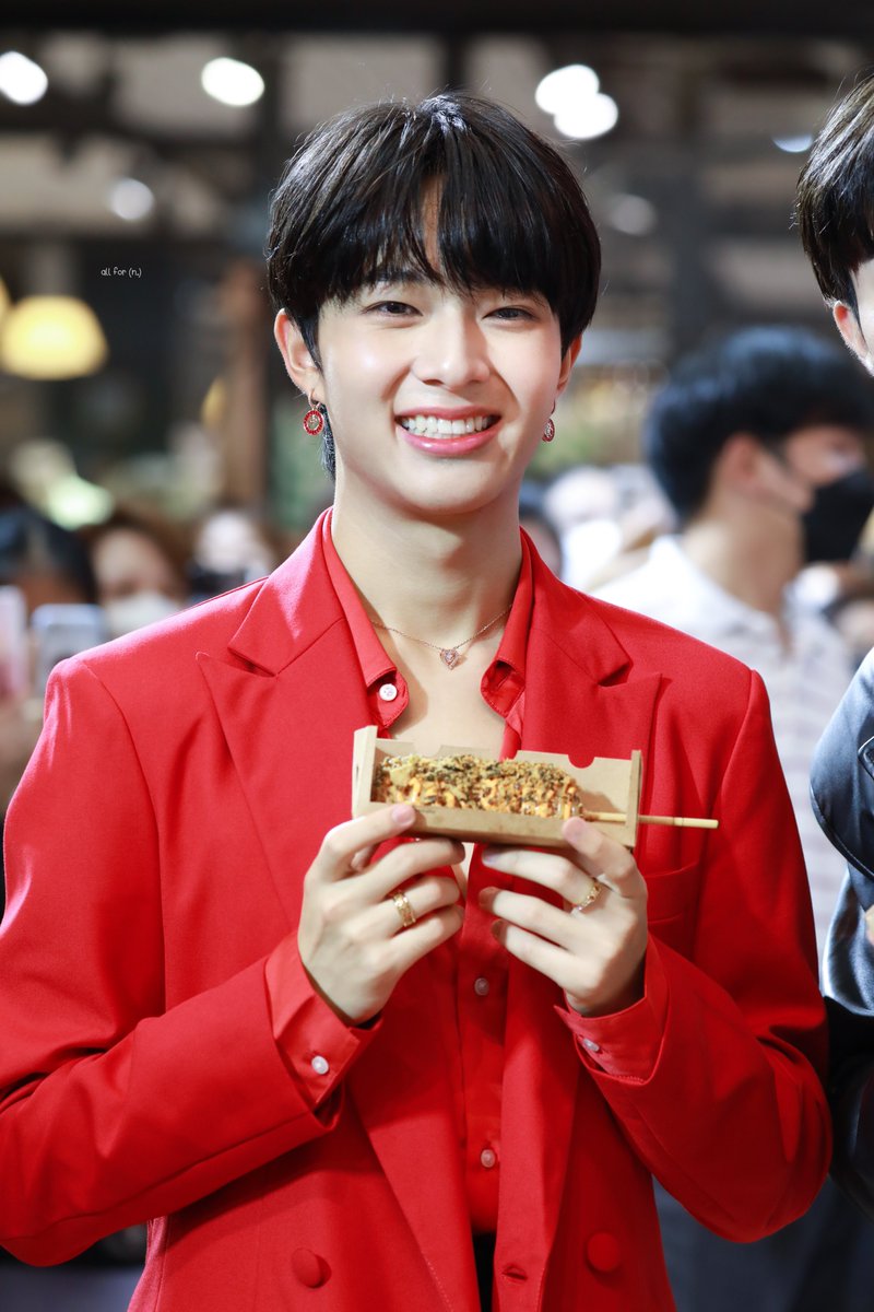 allfor_n_'s tweet photo. 260423┊งั่มมมม🥺🤏🏻

TKN ZeeNuNew
#TaoKaeNoiGlobalFunFairDay
꒰ ˚ @CwrNew ⌇#NuNew ˑ ꒱ 
#allfornpix 𓂃⋆ ꙳ https://t.co/dr2fVpQ55M