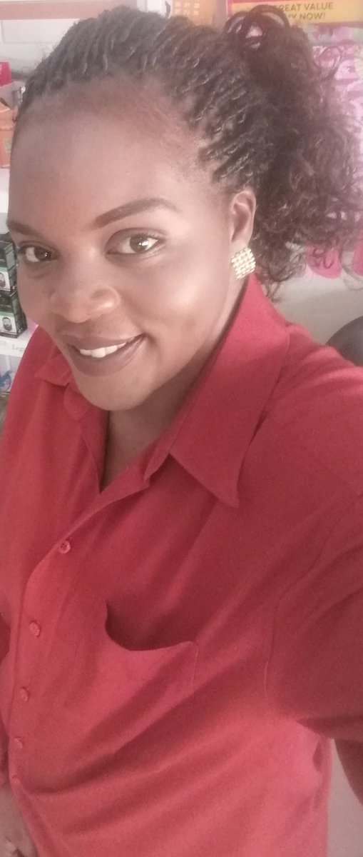 MutalaLinda's tweet photo. Knowing your strength and weaknesses makes you strong. You calm storms and secure blooms within. https://t.co/WTH9y3RuL2