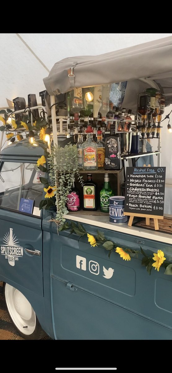 splitscreenbar's tweet photo. We love Frankie with the sunflowers! Here he is hired out at a big birthday and he really was the centre of the show! 

Don’t forget, you can hire frankie or our mobile bar for your weddings, birthday or corporate events! We love to do them all! 

Book now for that big day! https://t.co/7X43OaqzmJ