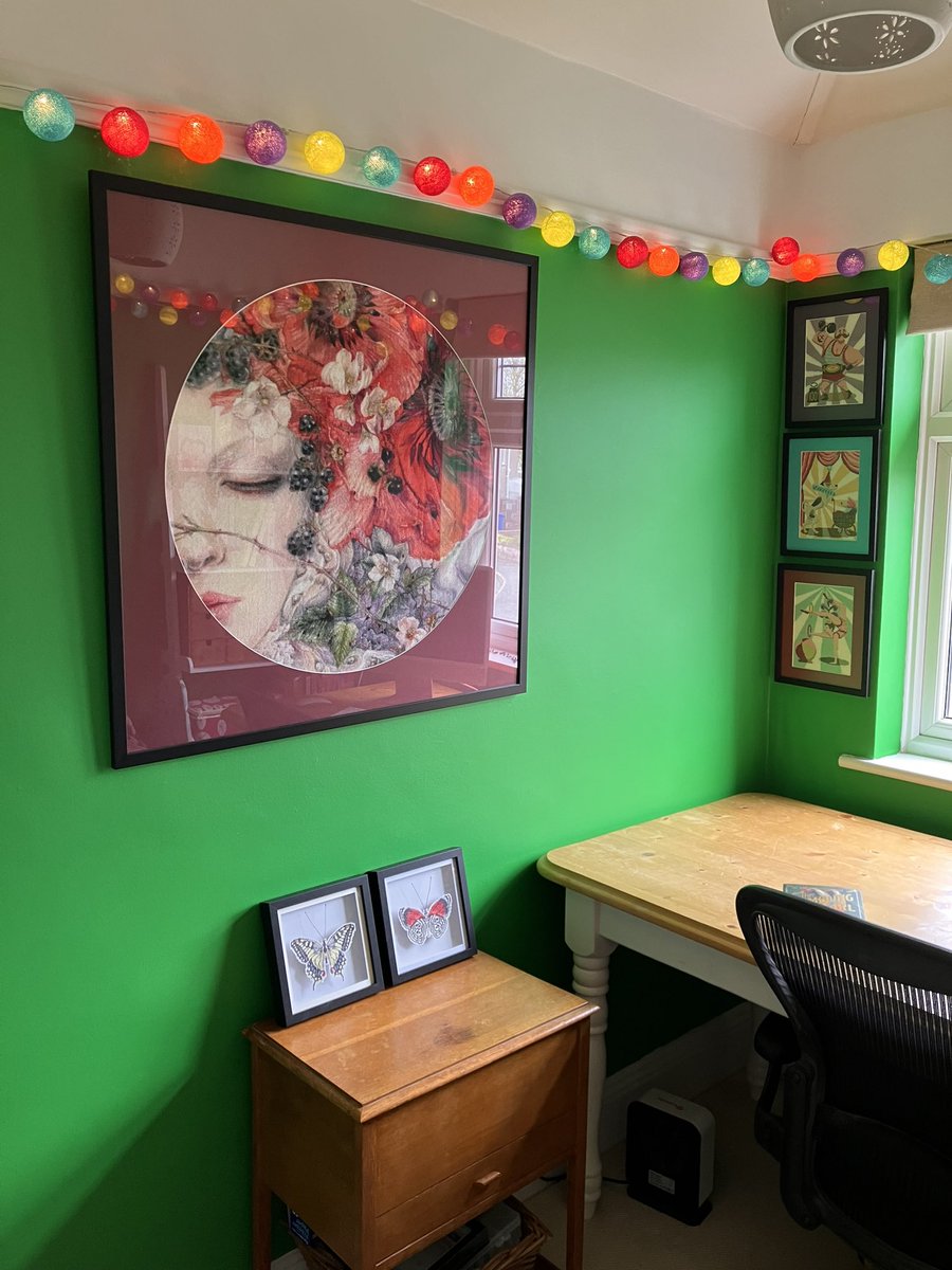 bridget_walsh1's tweet photo. Have just finished painting my writing room. Didnāt set out to have it match my book but Iāve written to Dulux and asked them to rename the colour āTumbling Girl Greenā. No word back so far. #gallicbooks #thetumblinggirl #debuts2023 #bookstagrammers https://t.co/y7YEVuAFmR